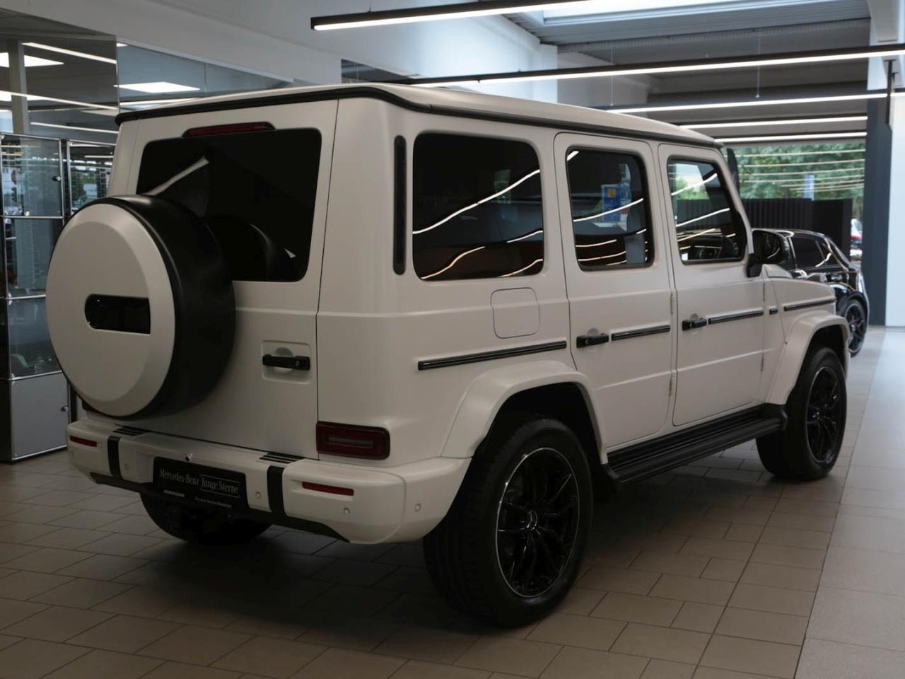 Mercedes-Benz G 500 AMG Night Schiebedach Standhzg 360° AHK