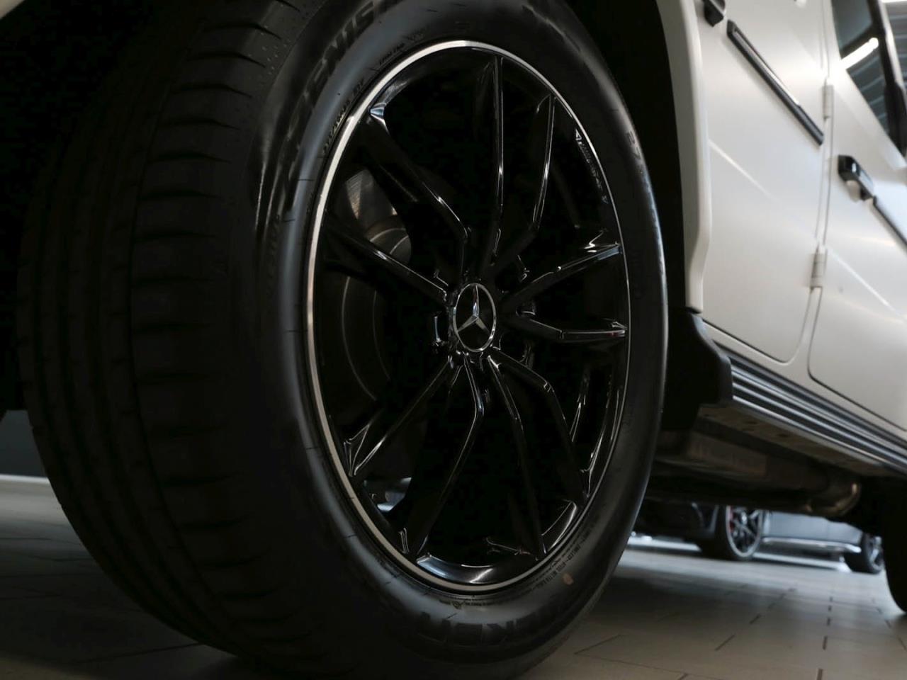 Mercedes-Benz G 500 AMG Night Schiebedach Standhzg 360° AHK