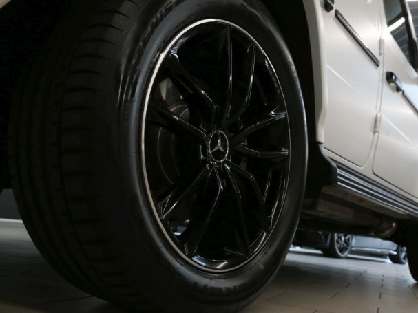Mercedes-Benz G 500 AMG Night Schiebedach Standhzg 360° AHK Mercedes-Benz G 500 AMG Night Schiebedach Standhzg 360° AHK