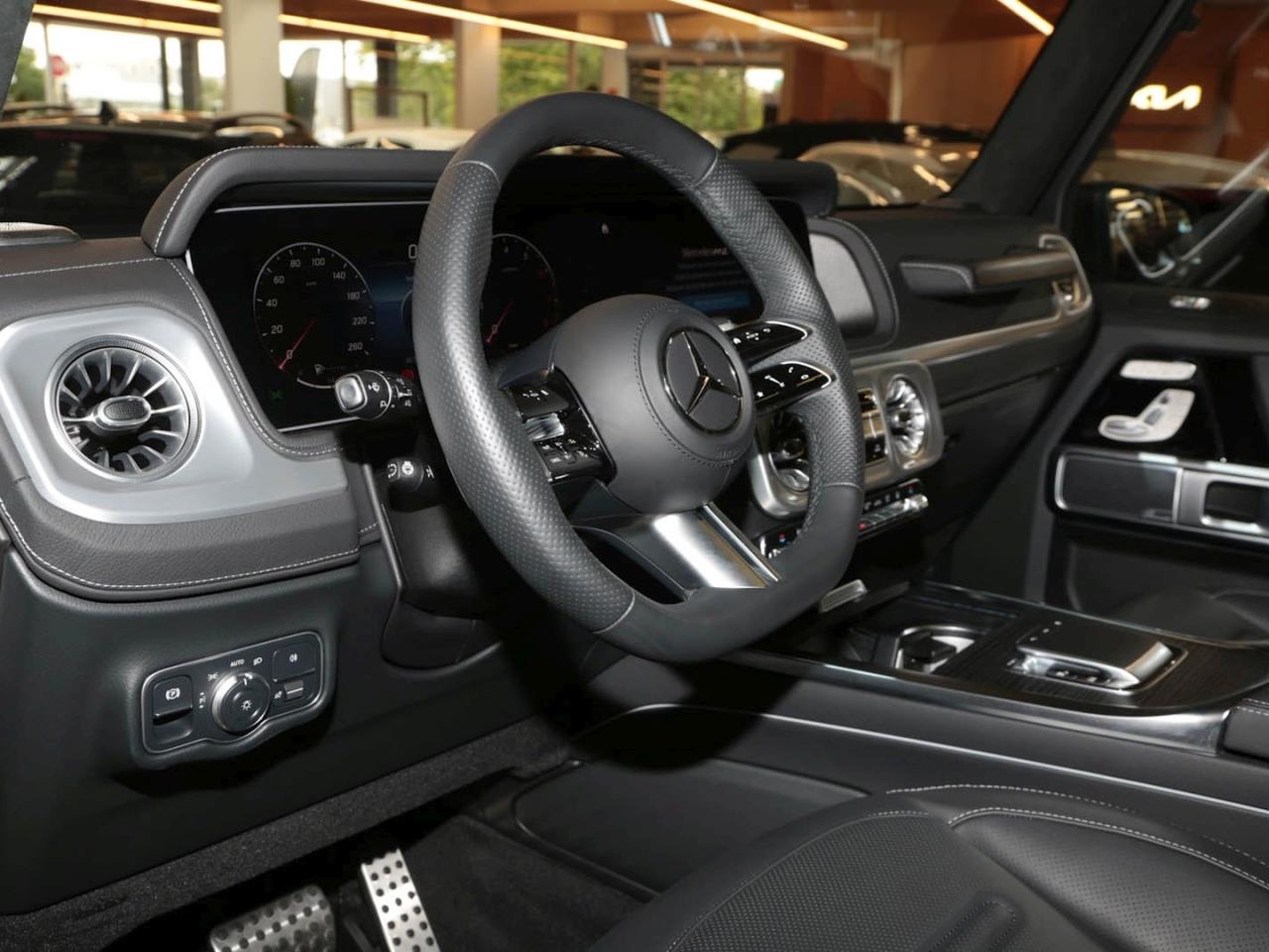 Mercedes-Benz G 500 AMG Night Schiebedach Standhzg 360° AHK