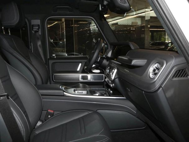 Mercedes-Benz G 500 AMG Night Schiebedach Standhzg 360° AHK Mercedes-Benz G 500 AMG Night Schiebedach Standhzg 360° AHK