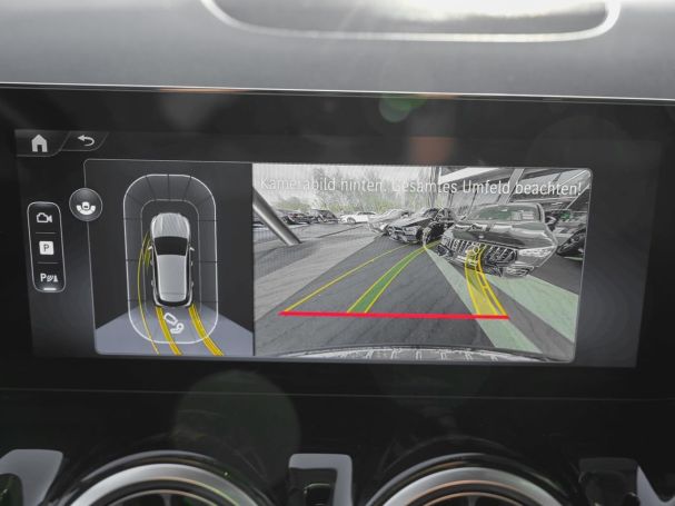 Mercedes-Benz GLA 180 d AMG Totwinkel AHK Premium-Paket SHZ