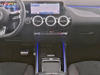 Mercedes-Benz GLA 180 AMG Night MBUX Navi-Prem. Sportsitze