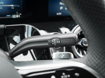 Mercedes-Benz GLA 180 AMG Night Navi Distronic AHK Kamera