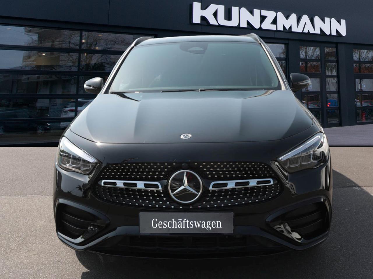 Mercedes-Benz GLA 180 AMG Night MBUX Navi Totwinkel Kamera AHK