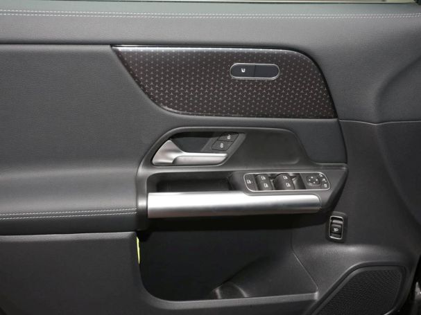 Mercedes-Benz GLA 180 Progressive Navi AHK Kamera Lenkradhzg