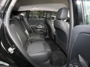 Mercedes-Benz GLA 180 Progressive Navi AHK Kamera Lenkradhzg