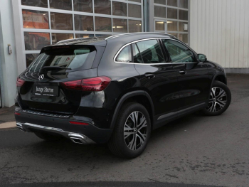 Mercedes-Benz GLA 180 Progressive Navi AHK Kamera Lenkradhzg