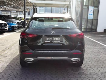 Mercedes-Benz GLA 180 Progressive Navi AHK Kamera Lenkradhzg