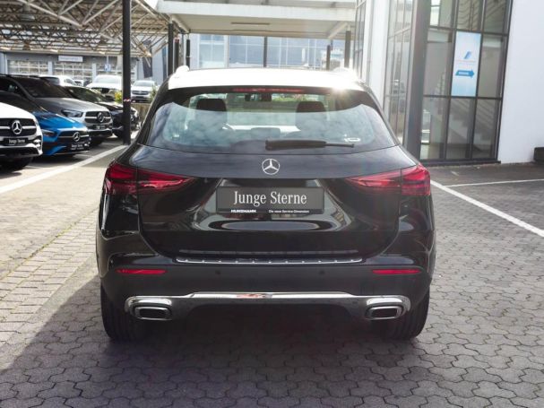 Mercedes-Benz GLA 180 Progressive Navi AHK Kamera Lenkradhzg