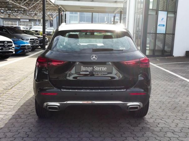 Mercedes-Benz GLA 180 Progressive Navi AHK Kamera Lenkradhzg