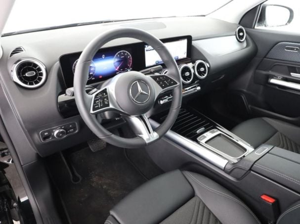 Mercedes-Benz GLA 180 Progressive Navi AHK Kamera Lenkradhzg Mercedes-Benz GLA 180 Progressive Navi AHK Kamera Lenkradhzg