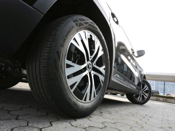 Mercedes-Benz GLA 180 Progressive Navi AHK Kamera Lenkradhzg