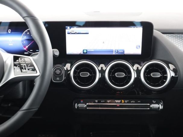 Mercedes-Benz GLA 180 Progressive Navi AHK Kamera Lenkradhzg Mercedes-Benz GLA 180 Progressive Navi AHK Kamera Lenkradhzg