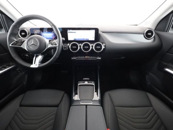 Mercedes-Benz GLA 180 Progressive Navi AHK Kamera Lenkradhzg Mercedes-Benz GLA 180 Progressive Navi AHK Kamera Lenkradhzg
