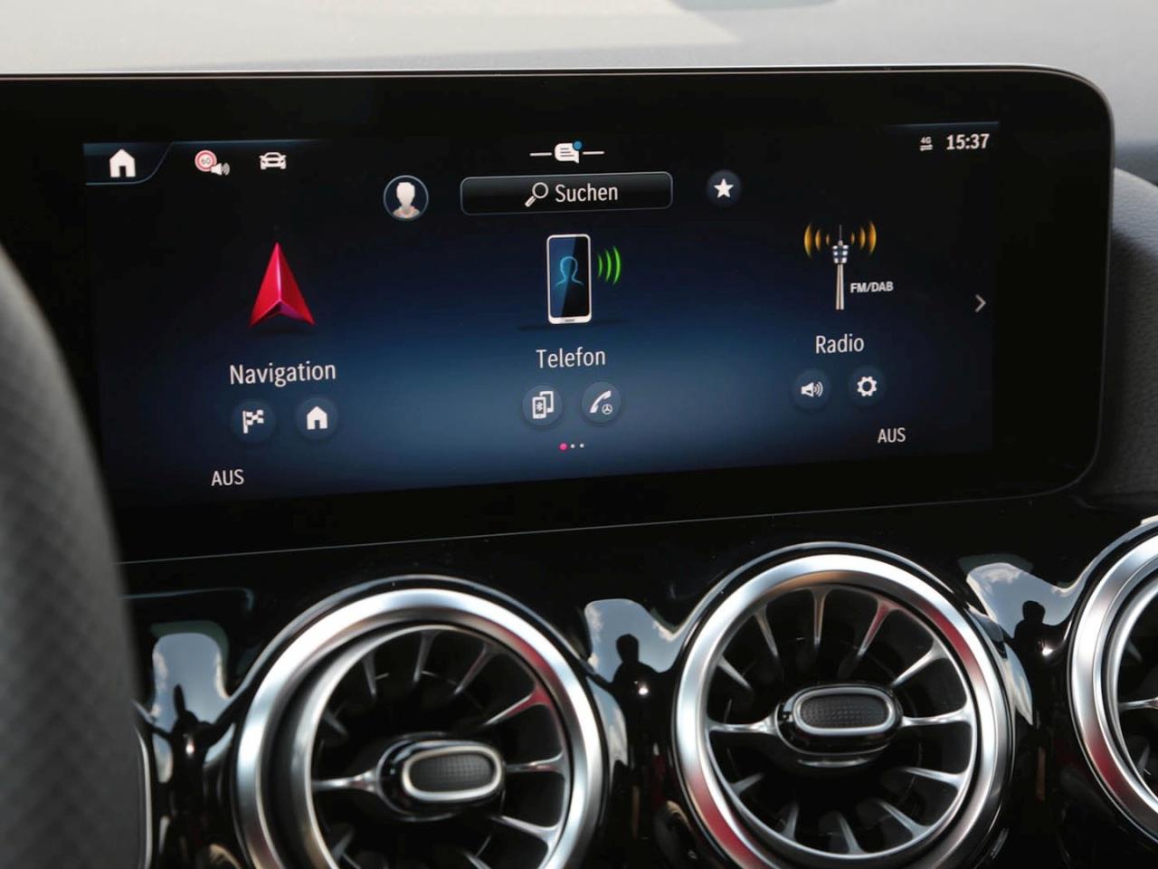 Mercedes-Benz GLA 180 AMG Night Navi Distronic AHK Totwinkel