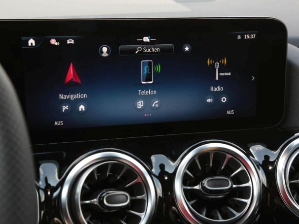 Mercedes-Benz GLA 180 AMG Night Navi Distronic AHK Totwinkel