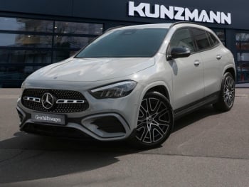 Mercedes-Benz GLA 180 AMG Night Navi Distronic AHK Totwinkel