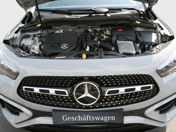 Mercedes-Benz GLA 180 AMG Night Navi Distronic AHK Totwinkel Mercedes-Benz GLA 180 AMG Night Navi Distronic AHK Totwinkel