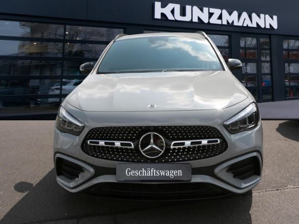 Mercedes-Benz GLA 180 AMG Night Navi Distronic AHK Totwinkel Mercedes-Benz GLA 180 AMG Night Navi Distronic AHK Totwinkel