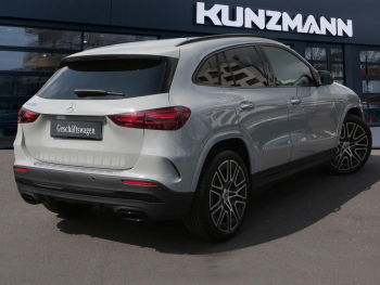 Mercedes-Benz GLA 180 AMG Night Navi Distronic AHK Totwinkel