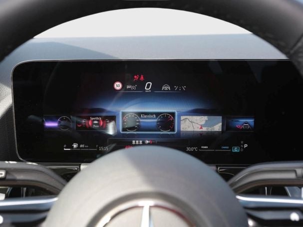 Mercedes-Benz GLA 180 AMG Night Totwinkel Kamera SpurH AHK LED