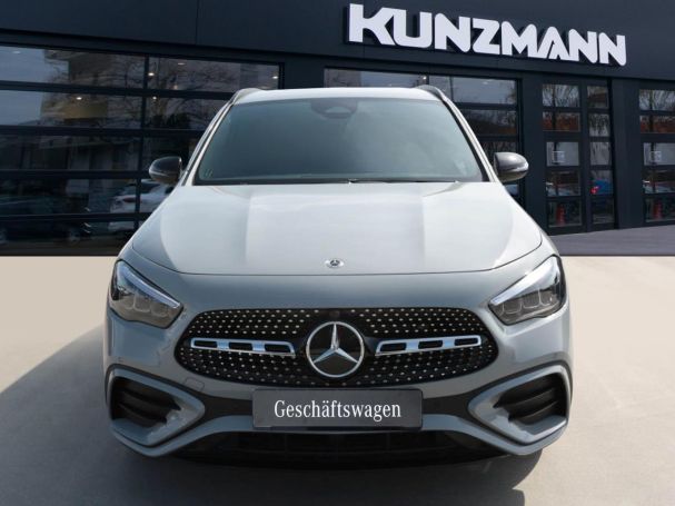Mercedes-Benz GLA 180 AMG Night Totwinkel Kamera SpurH AHK LED