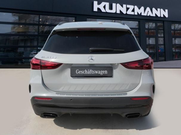 Mercedes-Benz GLA 180 AMG Night Totwinkel Kamera SpurH AHK LED