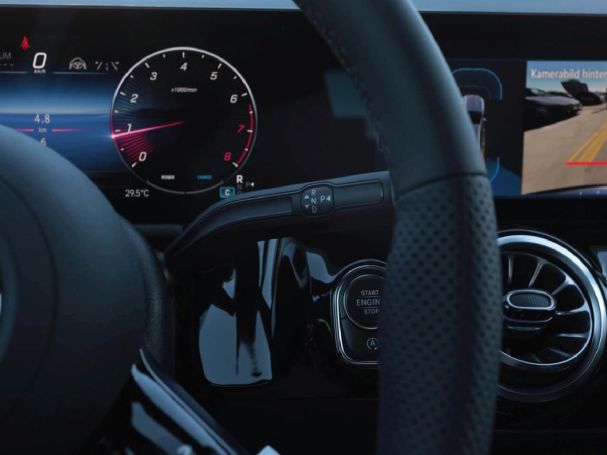 Mercedes-Benz GLA 180 AMG Night MBUX Navi Totwinkel Kamera AHK Mercedes-Benz GLA 180 AMG Night MBUX Navi Totwinkel Kamera AHK