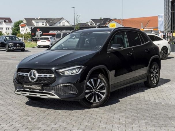 Mercedes-Benz GLA 180 Style MBUX Navi Panorama SpurH Easy-Pack