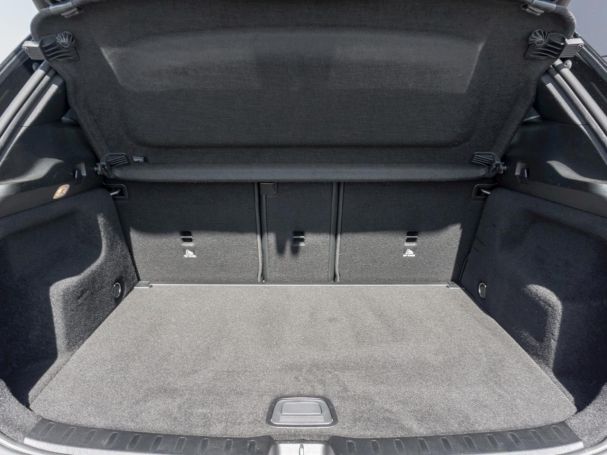 Mercedes-Benz GLA 180 Style MBUX Navi Panorama SpurH Easy-Pack Mercedes-Benz GLA 180 Style MBUX Navi Panorama SpurH Easy-Pack