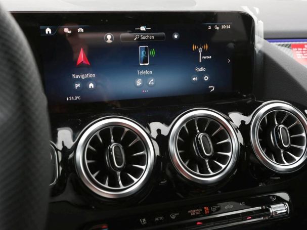 Mercedes-Benz GLA 180 AMG Night MBUX Navi Easy-Pack 360° AHK