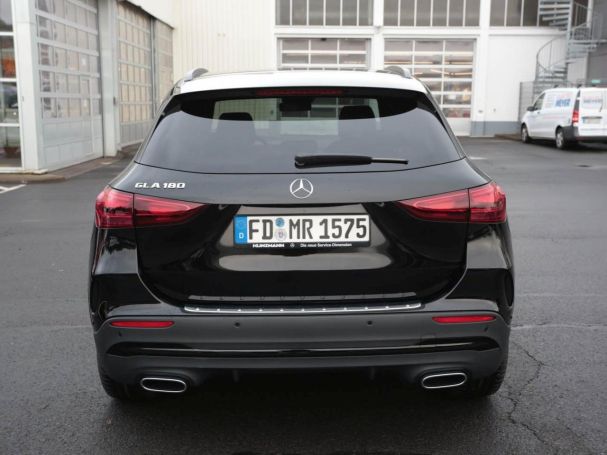 Mercedes-Benz GLA 180 AMG Night MBUX Navi Easy-Pack 360° AHK