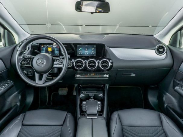 Mercedes-Benz GLA 180 Style MBUX Navi Kamera Sitzkomfort-Paket