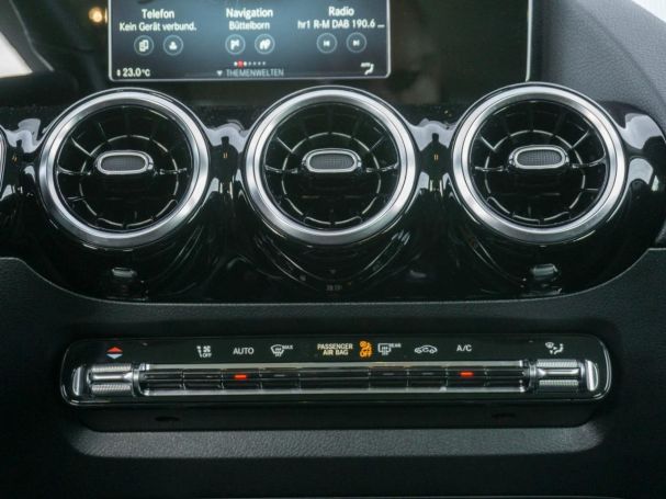 Mercedes-Benz GLA 180 Style MBUX Navi Kamera Sitzkomfort-Paket