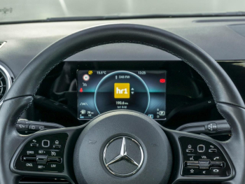 Mercedes-Benz GLA 180 Style MBUX Navi Kamera Sitzkomfort-Paket