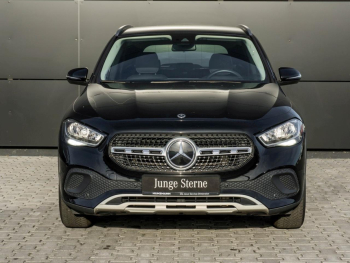 Mercedes-Benz GLA 180 Style MBUX Navi Kamera Sitzkomfort-Paket