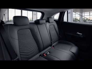 Mercedes-Benz GLA 180 Style MBUX Navi Kamera Sitzkomfort-Paket