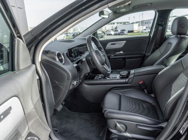 Mercedes-Benz GLA 180 Style MBUX Navi Kamera Sitzkomfort-Paket