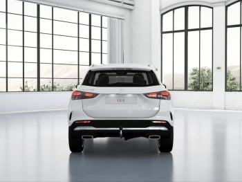Mercedes-Benz GLA 180 AMG Distronic MBUXNavi-Prem. 360° AHK