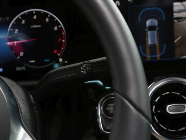 Mercedes-Benz GLA 180 Progressive MBUXNavi-Prem. Kamera EasyP Mercedes-Benz GLA 180 Progressive MBUXNavi-Prem. Kamera EasyP