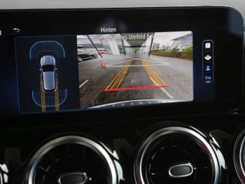 Mercedes-Benz GLA 180 Progressive MBUXNavi-Prem. Kamera EasyP