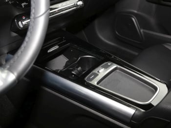 Mercedes-Benz GLA 180 Progressive MBUXNavi-Prem. Kamera EasyP