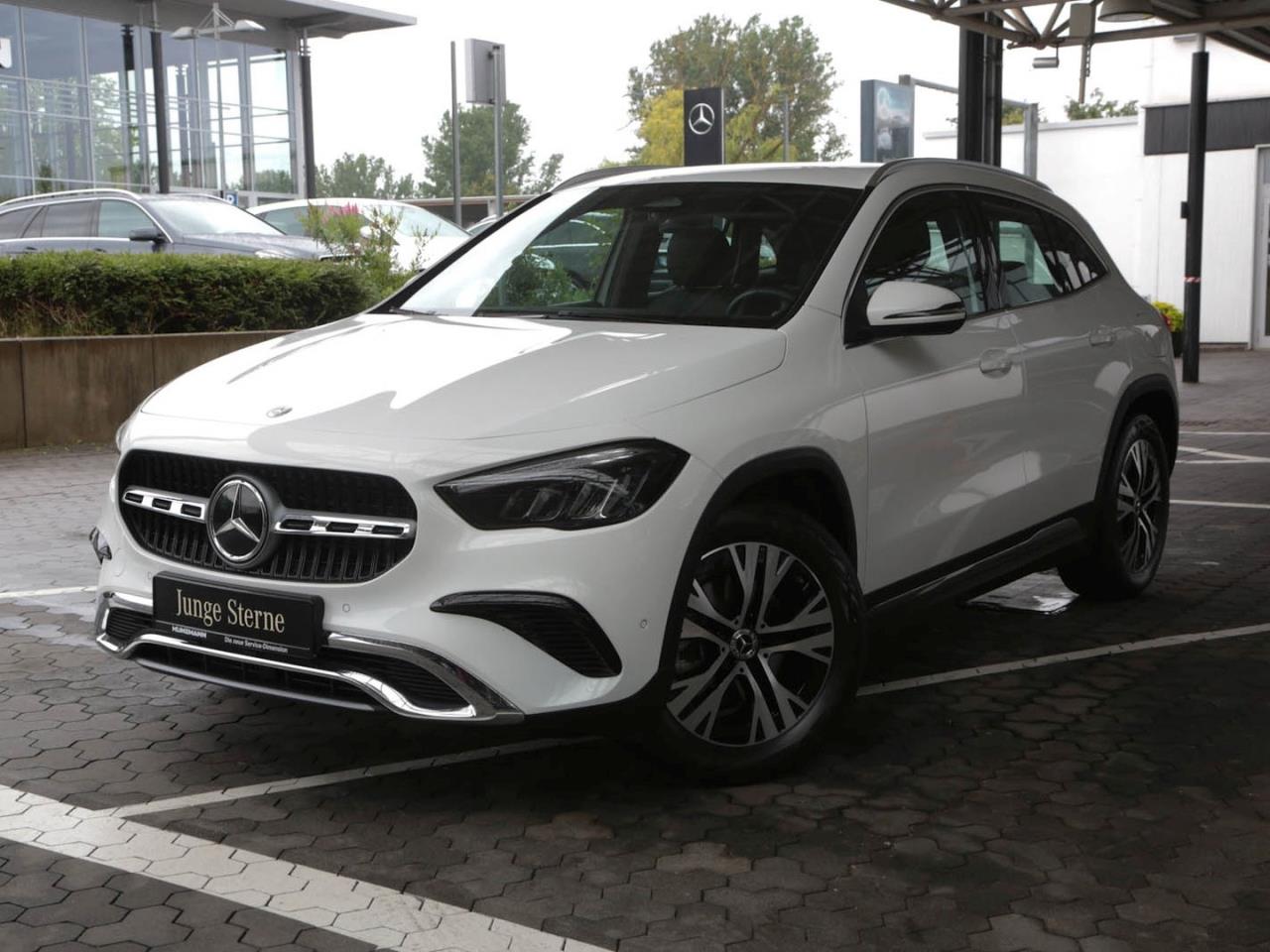 Mercedes-Benz GLA 180 Progressive MBUXNavi-Prem. Kamera EasyP