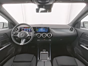 Mercedes-Benz GLA 180 Progressive MBUXNavi-Prem. Kamera EasyP