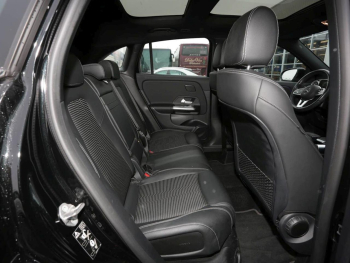 Mercedes-Benz GLA 200 d 4M Progressive MBUX Navi Panorama