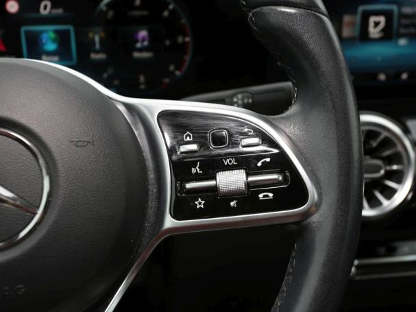 Mercedes-Benz GLA 200 d 4M Progressive MBUX Navi Panorama