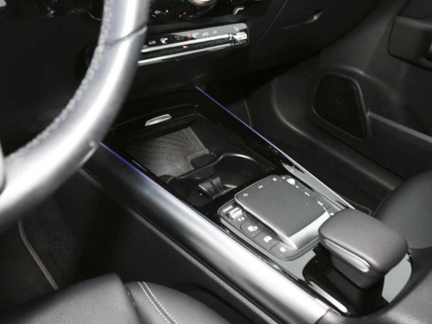 Mercedes-Benz GLA 200 d 4M Progressive MBUX Navi Panorama