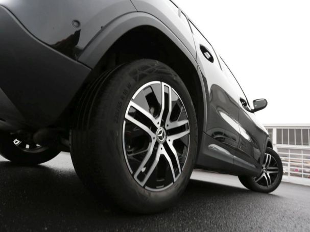 Mercedes-Benz GLA 200 d 4M Progressive MBUX Navi Panorama