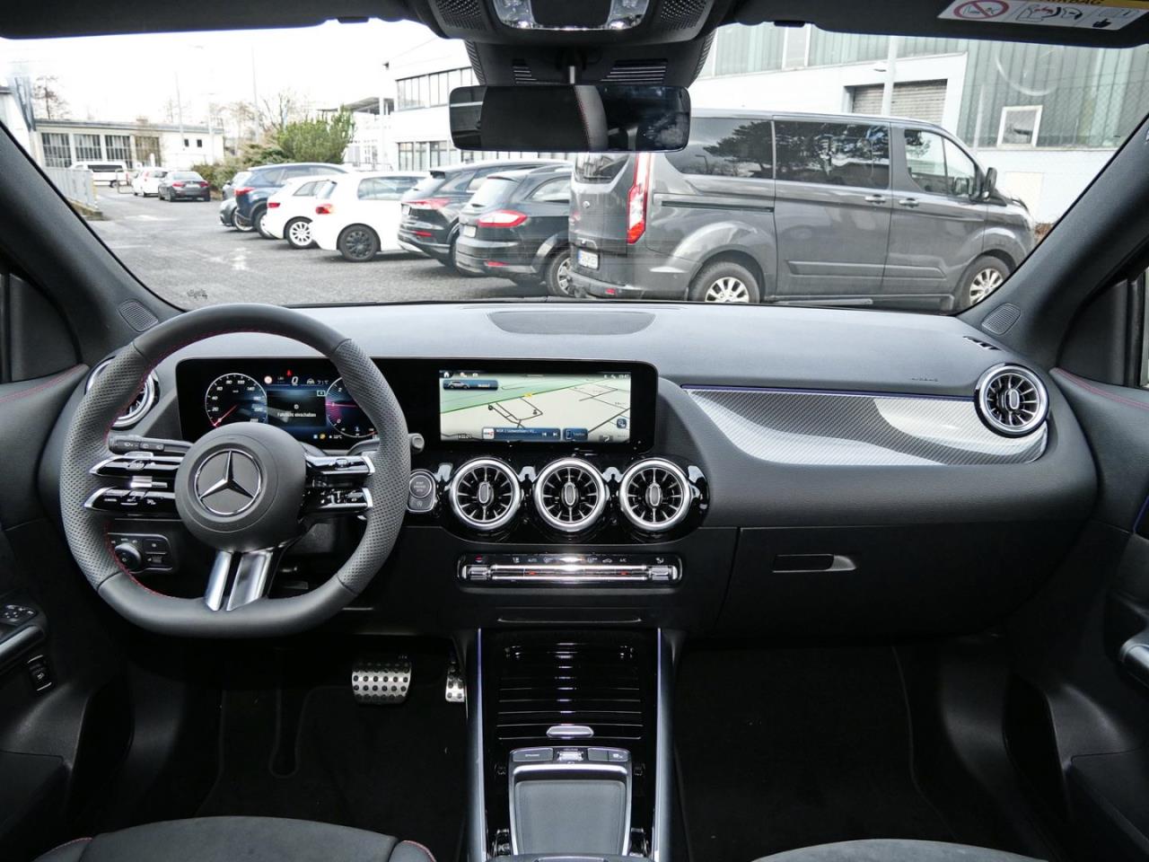 Mercedes-Benz GLA 200 d 4MATIC AMG Night Distronic AHK 360°